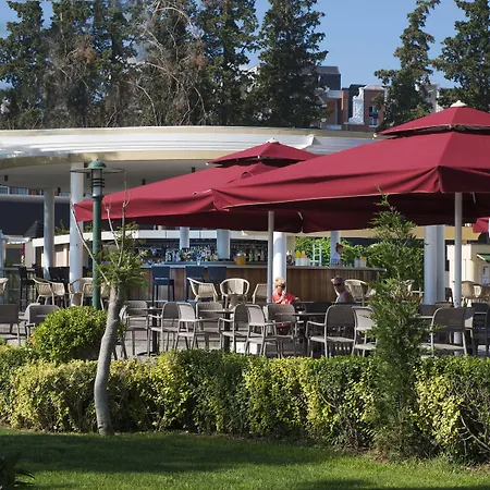 Akra ホテル ケメル