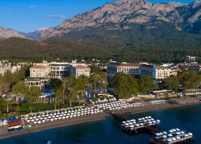 Akra Hotel 5*
