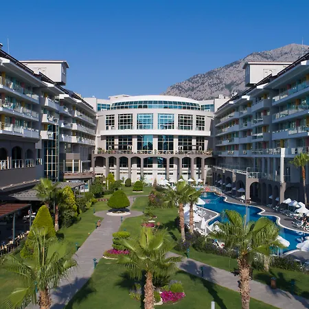 Akra Hotel