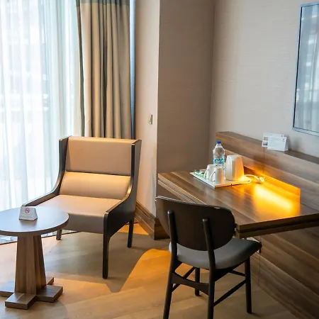 Akra Hotel 5*